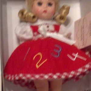 FIRST DAY OF SCHOOL WENDY